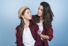 أساليب تربوية فعالة لتأديب المراهق وتعزيز مسؤوليته