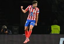 ألفاريز يكسر صمته بشأن ارتباطه بالانتقال إلى برشلونة