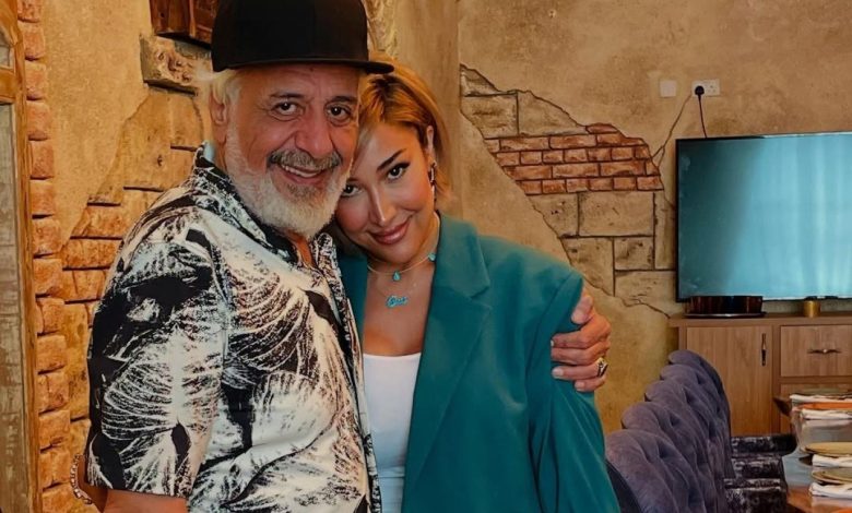 أيمن زيدان في أحدث ظهور مع ابنته نورا.. جمالها خطف الأنظار