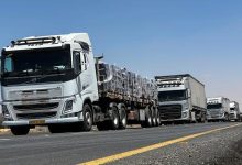 إسرائيل تهدد بتقليص المساعدات لغزة ..