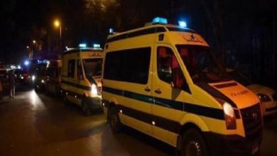 إصابة 10 أشخاص إثر حادث تصادم سيارتين في البحيرة