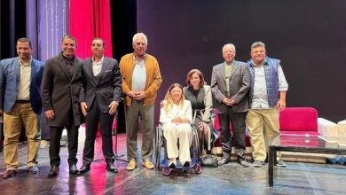 إلهام شاهين تشيد بالفيلم الوثائقي هي.. وتهنئ صناع العمل