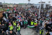 احتجاجاً على مشاركة الاحتلال.. موجة انسحابات أوروبية من مهرجان الأغنية "يوروفيجن"