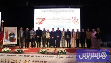 اختتام نقاش خمسينية الصحراء