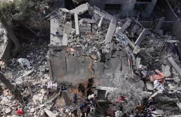 استشهاد فلسطيني برصاص مسيرة إسرائيلية في غزة...