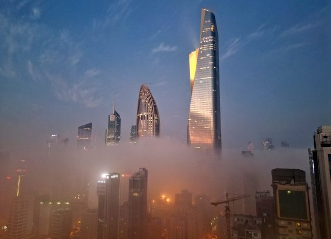 «الأرصاد»: طقس بارد ورطب مع انخفاض بالرؤية الأفقية