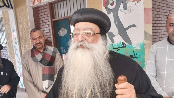 الأنبا تكلا مطران دشنا