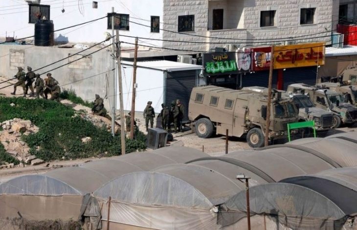 الاحتلال يحول بناية سكنية إلى ثكنة عسكرية في يعبد