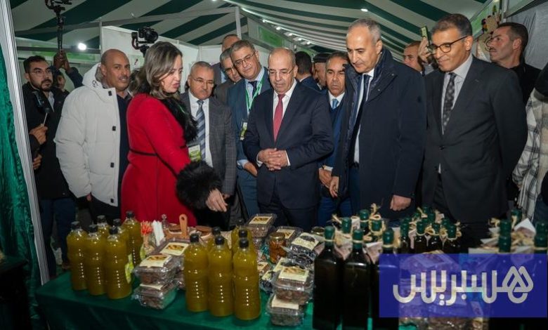 البواري يفتتح معرض الزيتون بوزّان