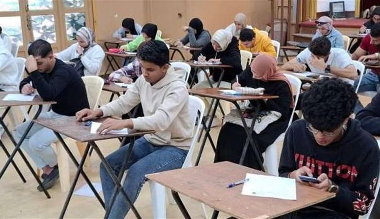 التعليم: إتاحة تسجيل استمارة الشهادة الإعدادية بعد إجراء تعديلات على الموقع الإلكتروني