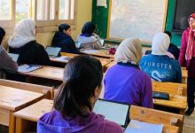 التعليم: المنظومة بخير والحوادث في بعض المدارس فردية.. ولا نتحرك بأيادٍ مرتعشة