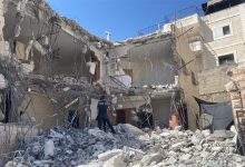 الجيش الإسرائيلي يهدم بناية ويشرد سكانها في القدس