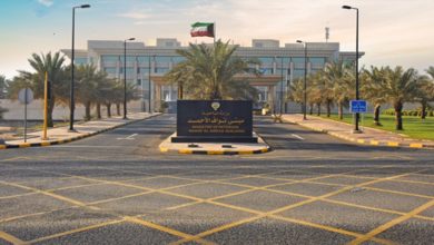 «الداخلية» تستكمل «تبادل بصمات المبعدين» و«الاتصالات اللاسلكية» مع نظيرتها الإماراتية