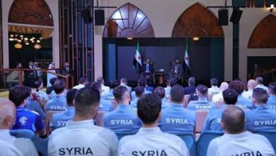 الشرع يلتقي المنتخب السوري المشارك في كأس العرب في الدوحة