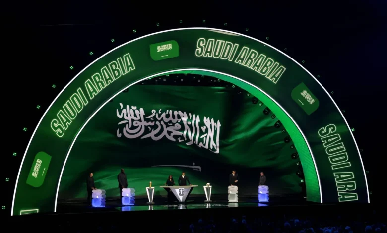 الصحافة العالمية تُحذّر إسبانيا وأوروغواي: منتخب السعودية «خصم مزعج»