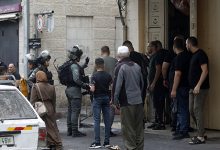 الضفة: حملة مداهمات واسعة واعتقال عشرات الفلسطينيين