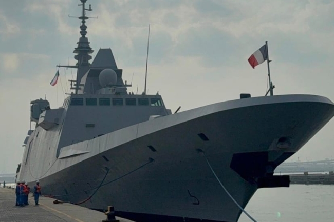 الفرقاطة الفرنسية «بروفانس» تزور الكويت في إطار تعزيز التعاون الدفاعي بين البلدين