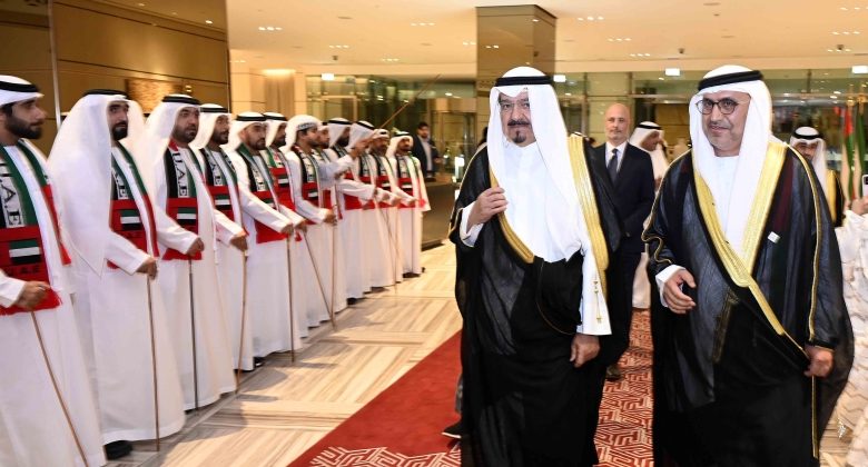 الكويت تشارك الإمارات «عيد الاتحاد»... المحبة متبادلة
