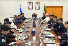 اللواء العدواني يترأس اجتماعاً لقيادات «الداخلية»: رفع كفاءة الأداء في مختلف القطاعات