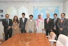 المحمد للطلبة الدارسين في أميركا العلم ركيزة أساسية للبناء