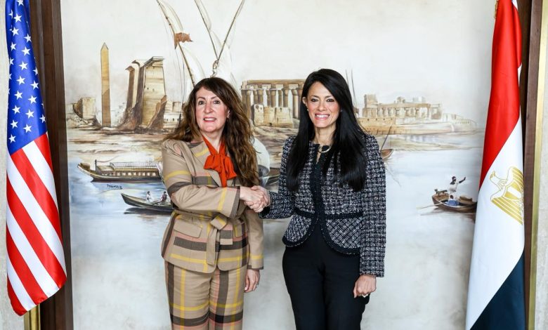 المشاط تناقش مع سفيرة أمريكا بالقاهرة تطوير العلاقات الاقتصادية المشتركة