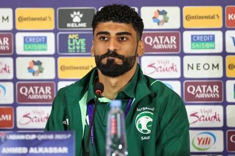 الهلال يستهدف ضم حارس القادسية في الانتقالات الشتوية