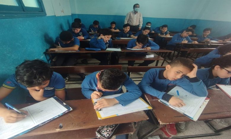 امتحانات نصف العام تبدأ 4 يناير… تفاصيل المواد خارج المجموع وداخلها