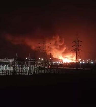 اندلاع حريق في كمية من الهيش بطريق بلبيس- العاشر