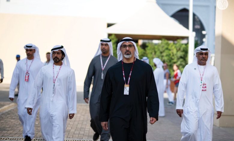 بالصور.. خالد بن محمد بن زايد يزور فعاليات اليوم الختامي لسباق جائزة الاتحاد للطيران الكبرى للفورمولا 1