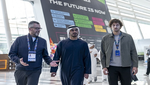 بالفيديو.. زايد بن محمد بن زايد يشهد منافسات دورة ألعاب المستقبل 2025 للرياضات الإلكترونية الهجينة