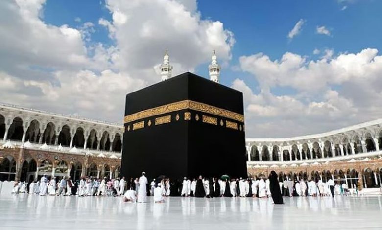 بطاقة «نسك العمرة» متاحة رقميا لمعتمري الداخل ومطبوعة للمعتمرين القادمين من الخارج