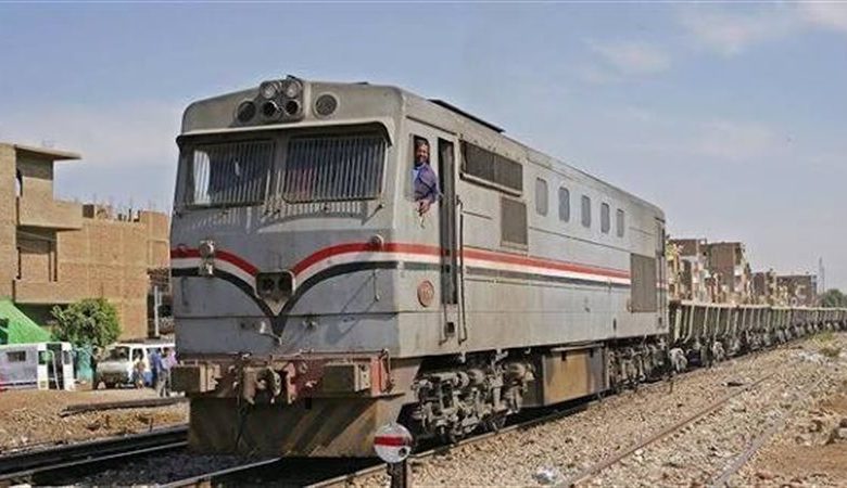 بعد إصابته إثر سقوطه أسفل عجلات القطار.. وفاة طالب جامعي في الشرقية