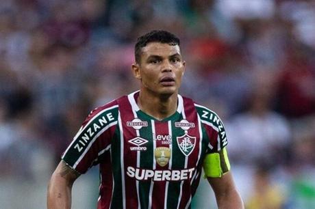 بورتو يعلن تعاقده مع تياجو سيلفا حتى 2026