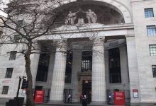 بي بي سي تعتذر لترامب عن تحريف خطابه وتغلق برنامج بانوراما وترفض التعويض