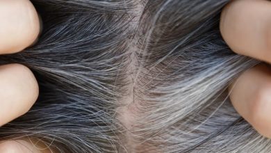 "تخلصي من الشيب نهائياً"اقوي وصفة مجربة لصبغ الشعر الأبيض