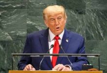 ترامب يهدد بضربة عسكرية ضد طهران ويطالب حماس بنزع السلاح