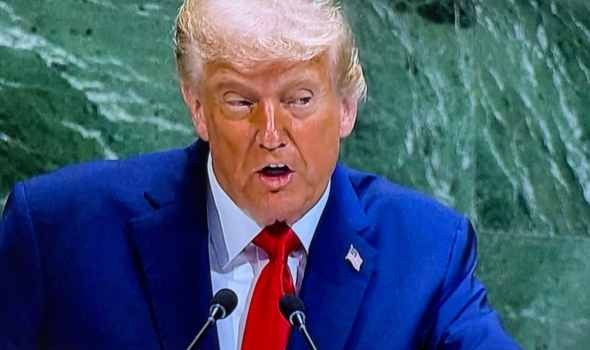 ترامب يهدد بي بي سي بدعوى بقيمة 5 مليارات دولار بعد اعترافها بتعديل مقطع من خطابه