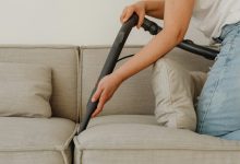 تنظيف الأثاث والمفروشات باستخدام مكونات منزلية