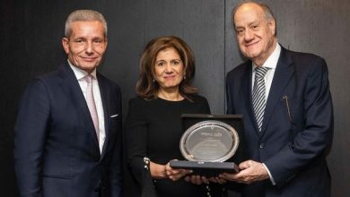 جمعية المصرفيين العرب في لندن تمنح رندة الصادق جائزة...