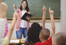 حافز التدريس الجديد للمعلمين... قرار رسمي يحسم أحقية المعلمين بعد سن التقاعد