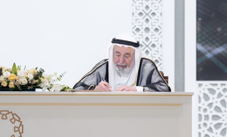 حاكم الشارقة يصدر مرسوماً أميرياً بتشكيل مجلس القضاء