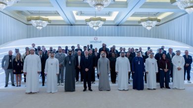 حمدان بن محمد يلتقي رئيس الفيفا ويوقع اتفاقية لإطلاق "جائزة دبي – الفيفا العالمية"