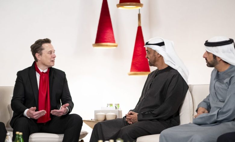 رئيس الدولة يلتقي إيلون ماسك
