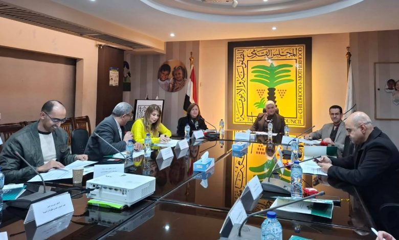 رئيس المجلس القومي للطفولة والأمومة تستعرض جهود حماية الأطفال من التحرش والعنف الجسدي