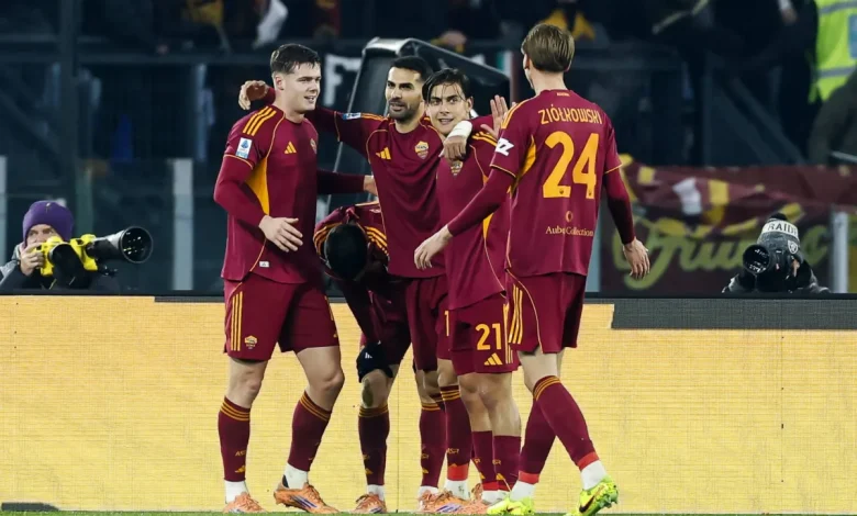 روما يستعيد المركز الرابع بثلاثية في جنوا