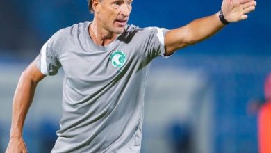 رينارد يواجه فلسطين بقوته الأساسية