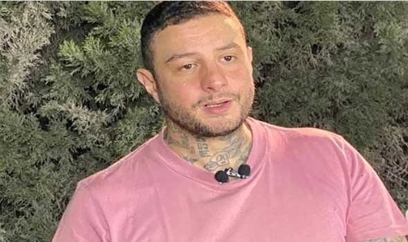 سبب غياب أحمد الفيشاوي عن جنازة والدته سمية الألفي