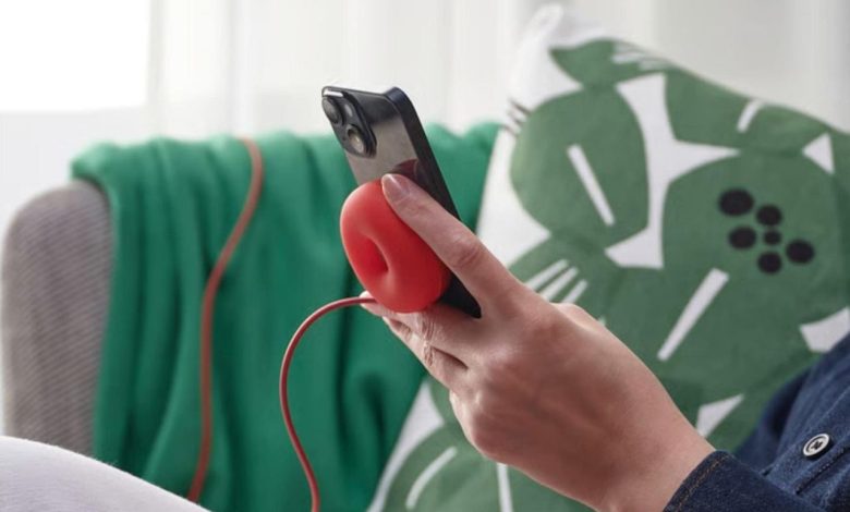 شاحن IKEA VÄSTMÄRKE اللاسلكي: تصميم مبتكر وسعر منافس