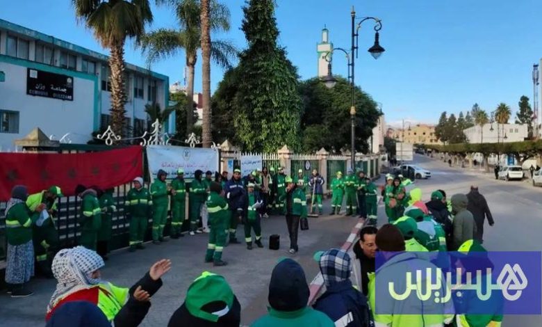شغيلة النظافة تحتج في مدينة وزان