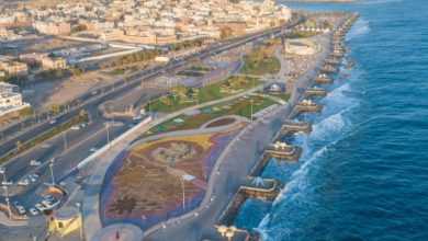 شواطئ البحر الأحمر تجذب أهالي الوجه بأجوائها الخلابة